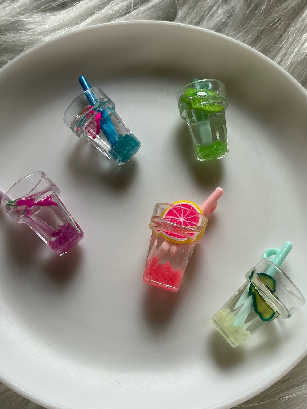 Lot of 5 miniature fruit drink dollhouse accessories